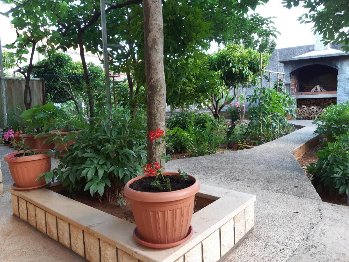זאדאר Apartment Jardin With Free Cowered Parking מראה חיצוני תמונה