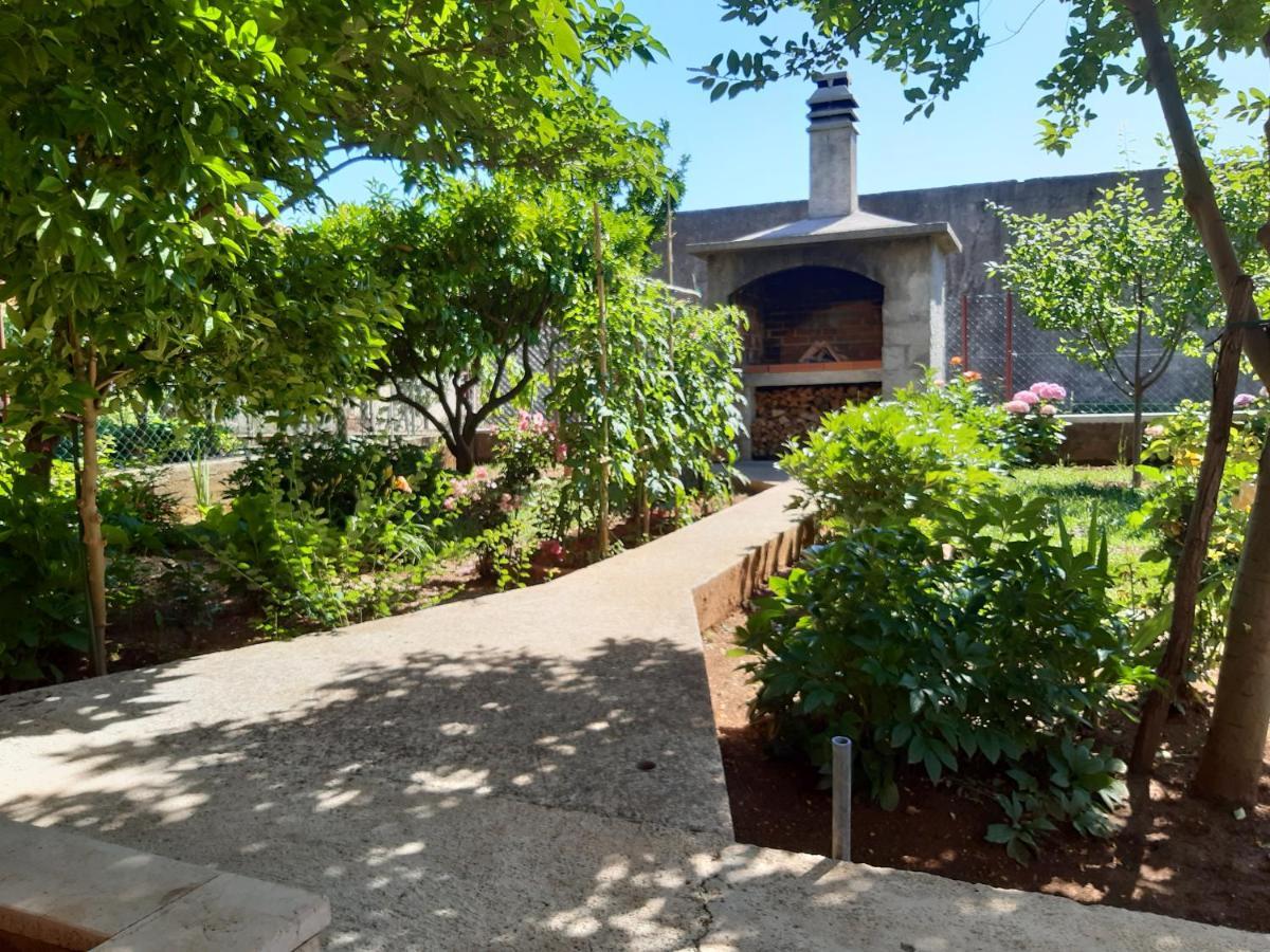 זאדאר Apartment Jardin With Free Cowered Parking מראה חיצוני תמונה
