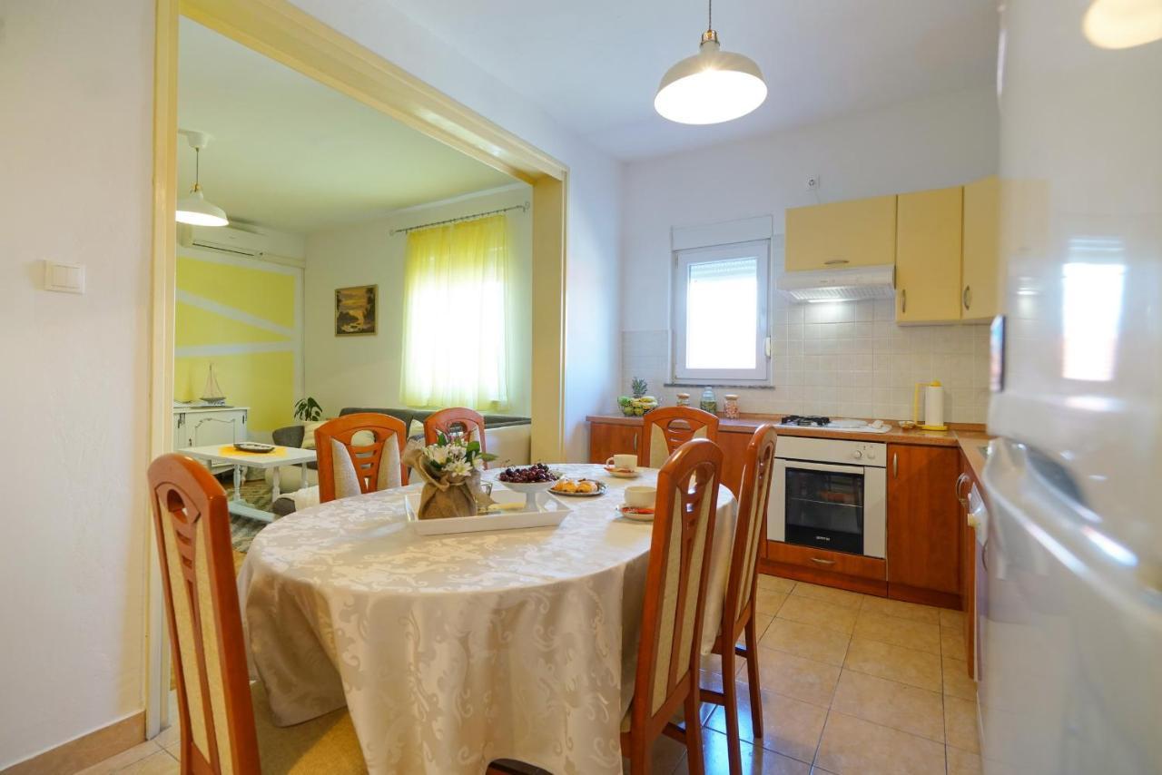 זאדאר Apartment Jardin With Free Cowered Parking מראה חיצוני תמונה