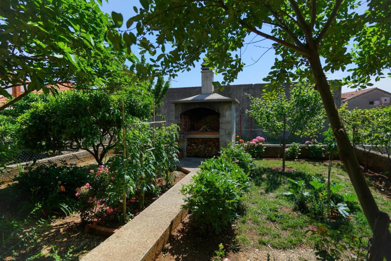 זאדאר Apartment Jardin With Free Cowered Parking מראה חיצוני תמונה