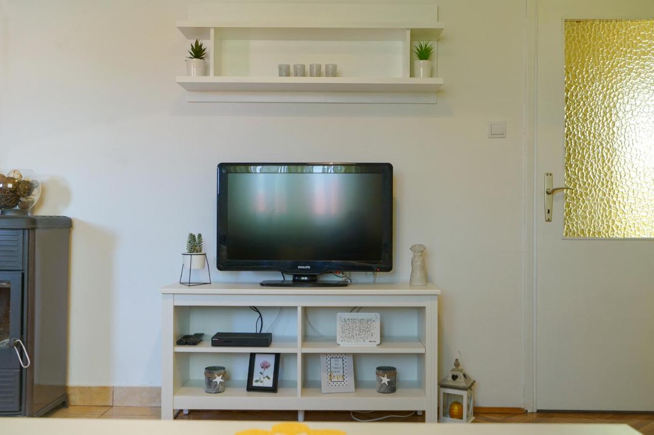 זאדאר Apartment Jardin With Free Cowered Parking מראה חיצוני תמונה
