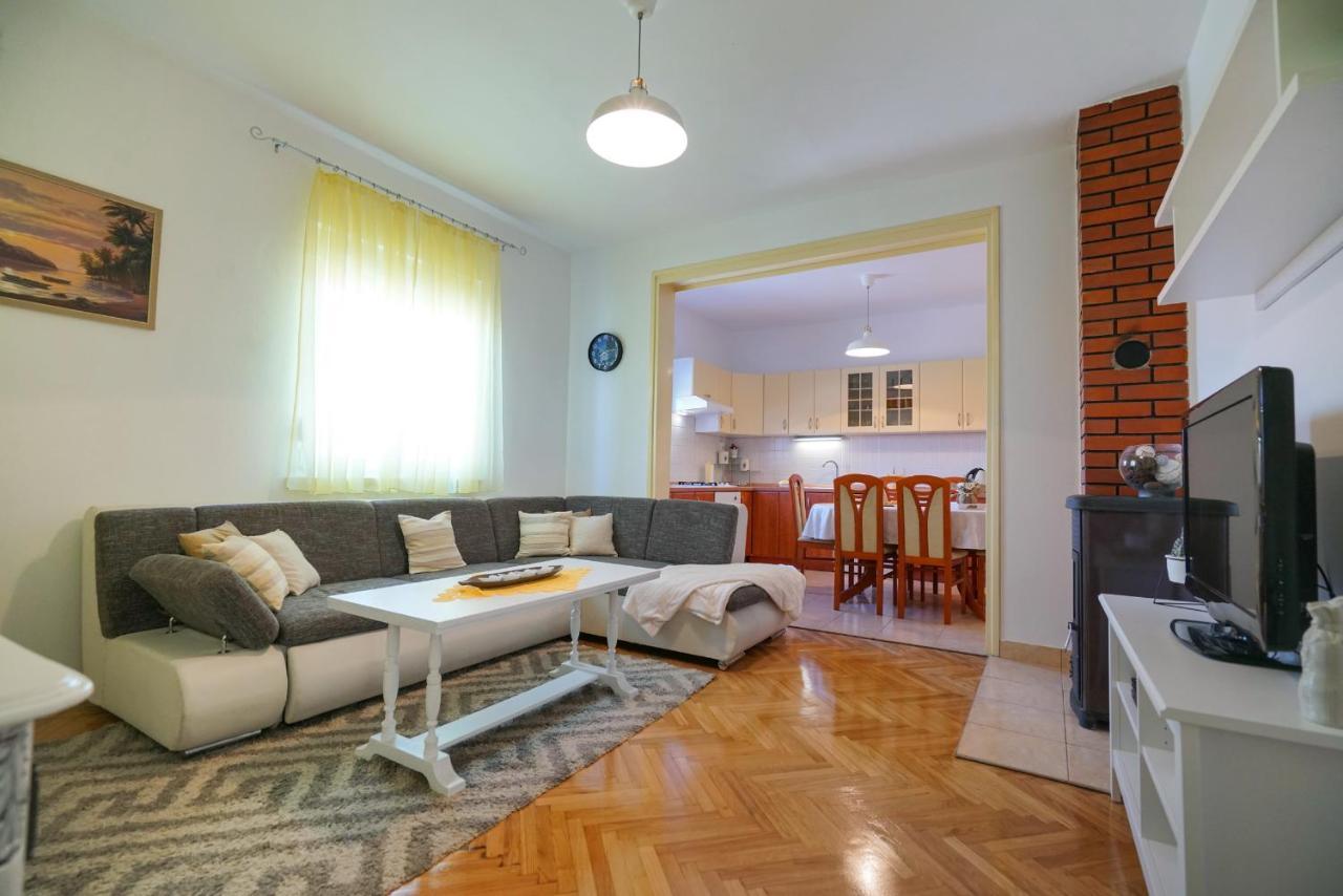 זאדאר Apartment Jardin With Free Cowered Parking מראה חיצוני תמונה